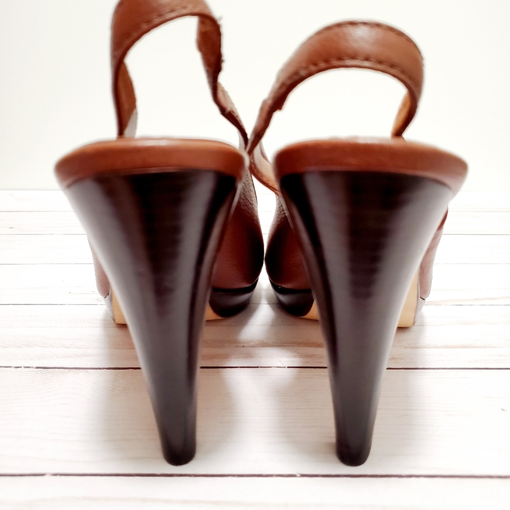 NWOT Banana Republic Palma Cognac Leather Sandals - Picture 5 of 6